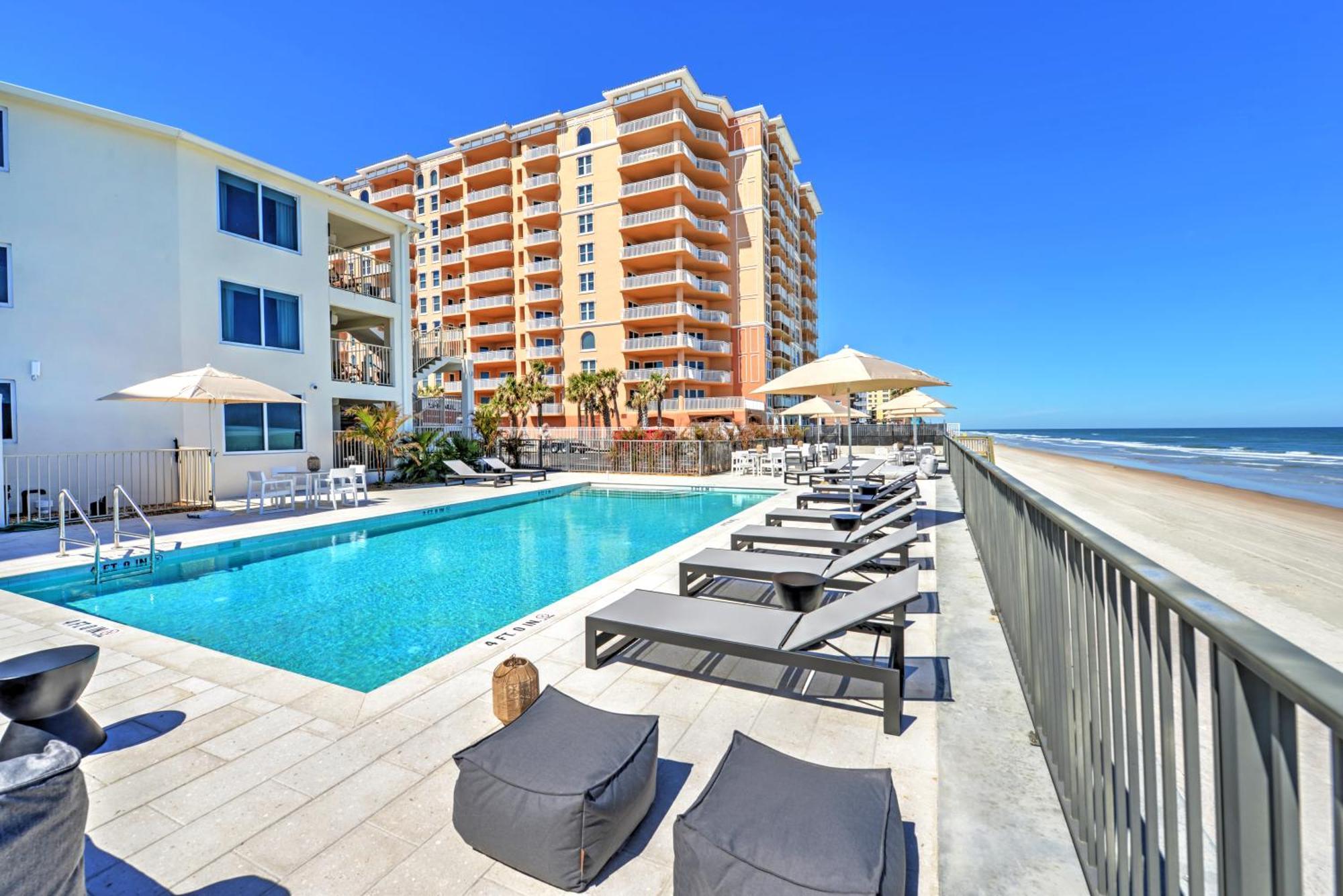 Ambros Daytona Motel 3*